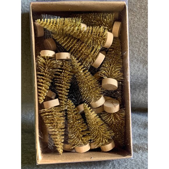 24 Gold & Silver Bottle Brush Tree 2" tall Christmas Decor Boxed Creative Co-op - Picture 3 of 4